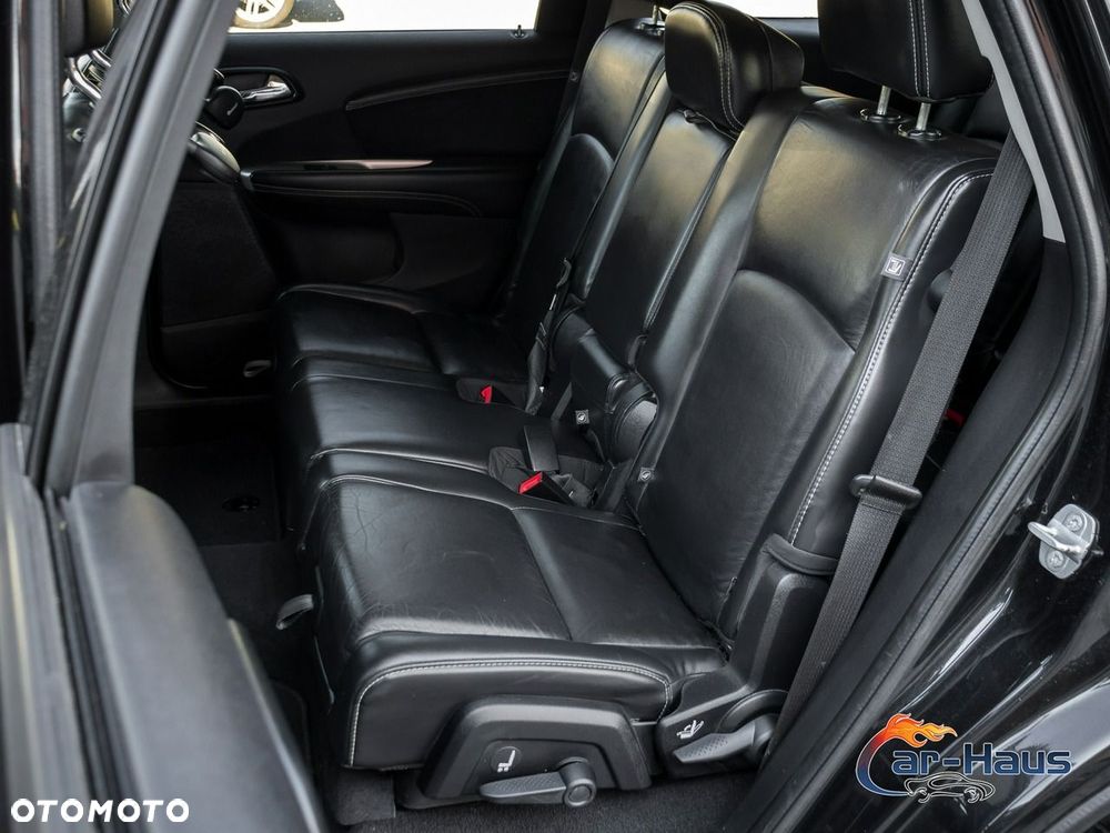 Fiat Freemont 2.0 Multijet Black Code AWD - 32