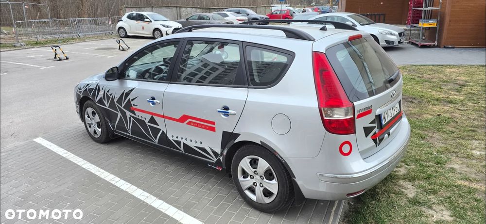 Hyundai i30 1.6 CRDi Comfort - 23