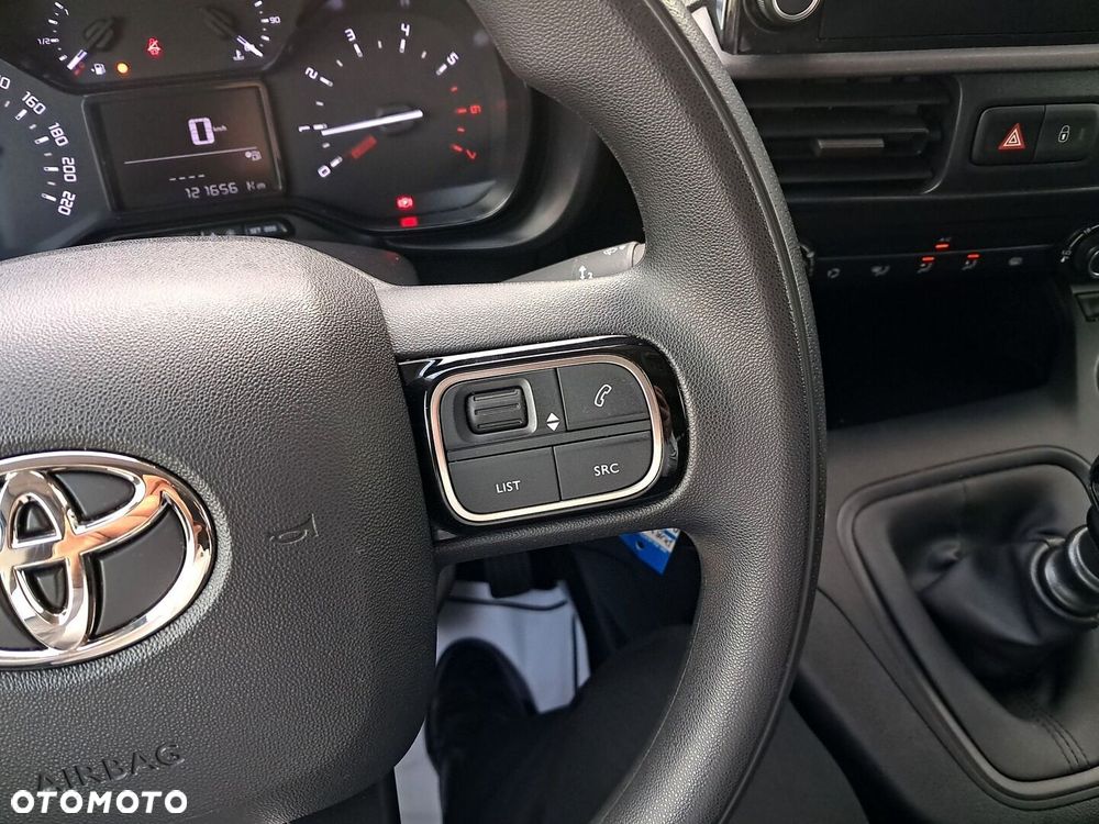 Toyota PROACE CITY - 21