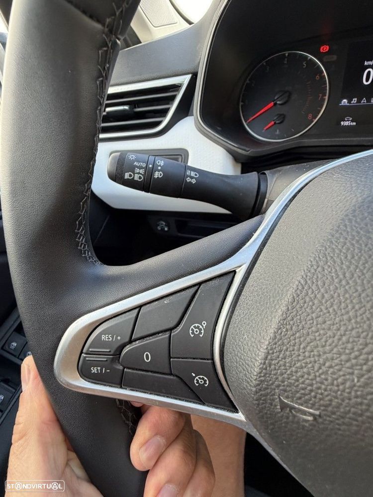 Renault Clio 1.0 TCe Evolution Bi-Fuel - 22