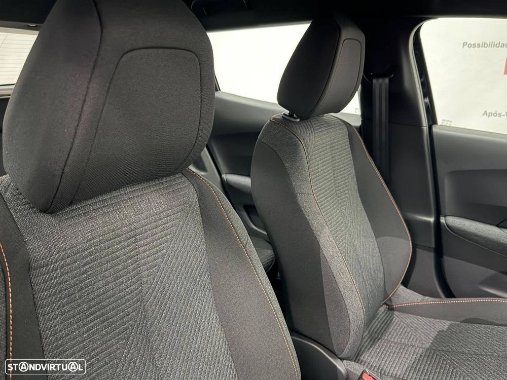 Peugeot 2008 - 18