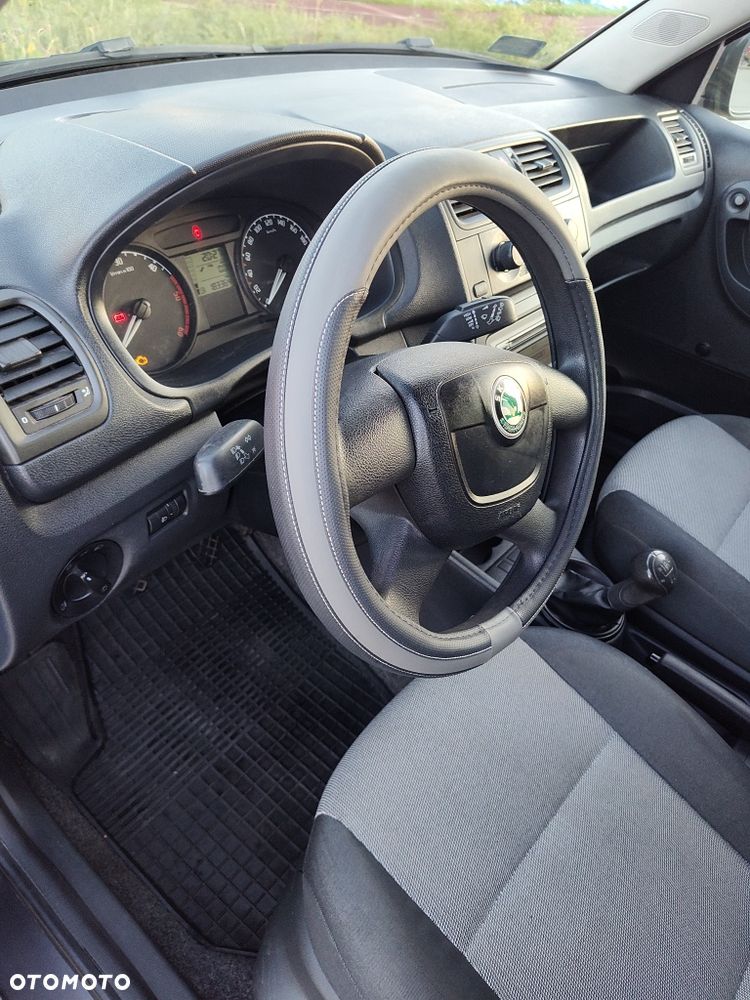 Skoda Fabia - 5