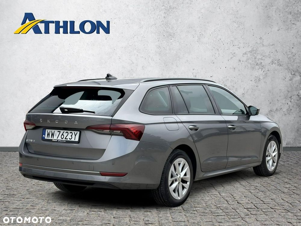 Skoda Octavia 2.0 TDI DSG Ambition - 5