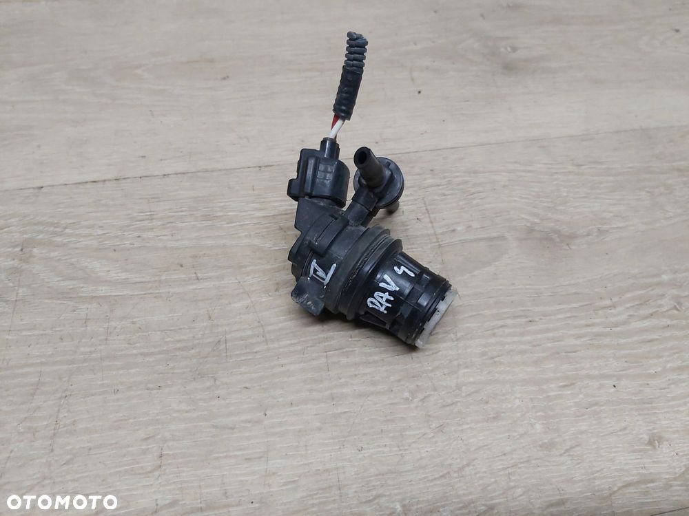 Toyota Rav4 IV XA40 Lexus NX pompka spryskiwaczy ORYGINAŁ 85330-42010 - 1
