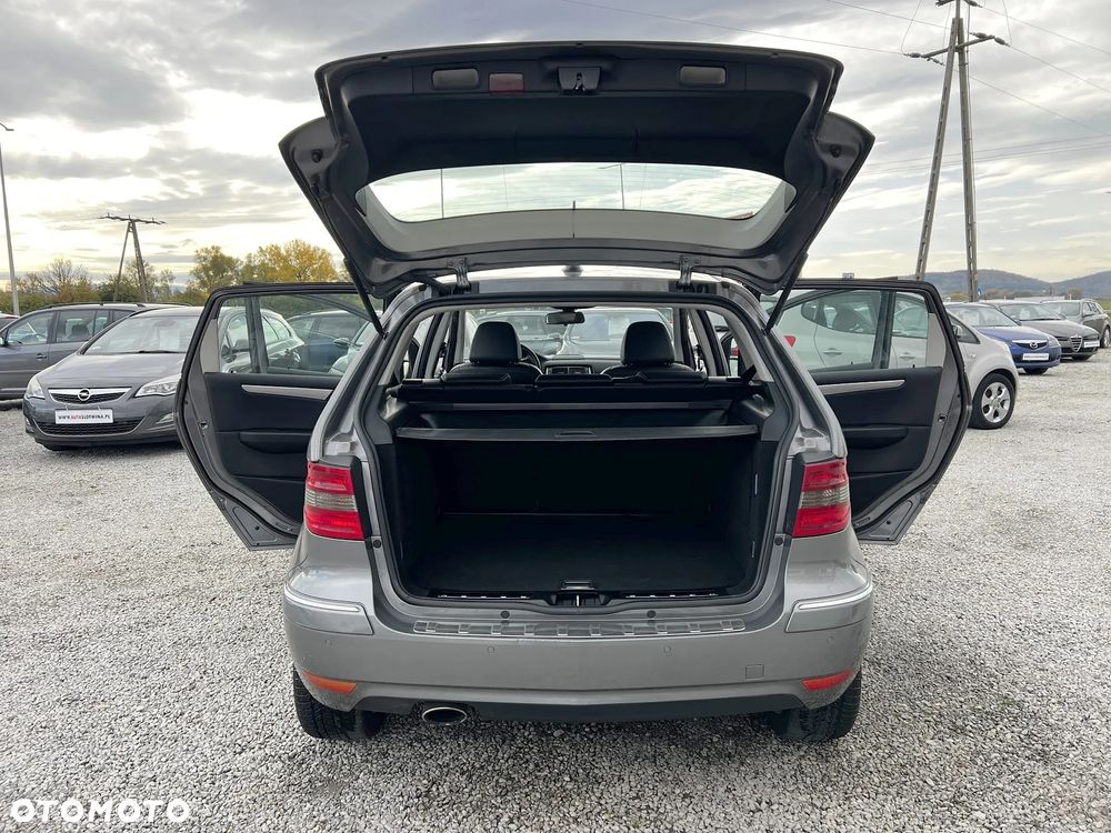 Mercedes-Benz Klasa B 180 CDI - 15