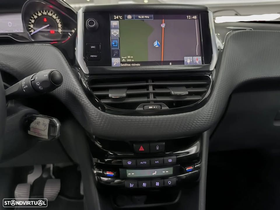 Peugeot 2008 PureTech 82 Allure - 7