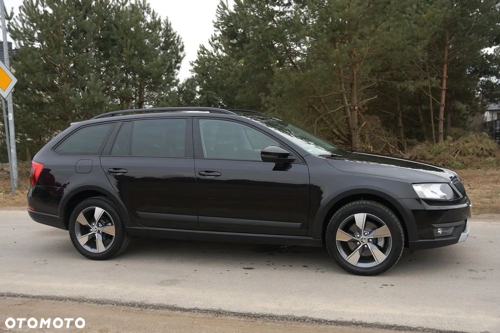 Skoda Octavia 2.0 TDI 4x4 DSG Scout - 7