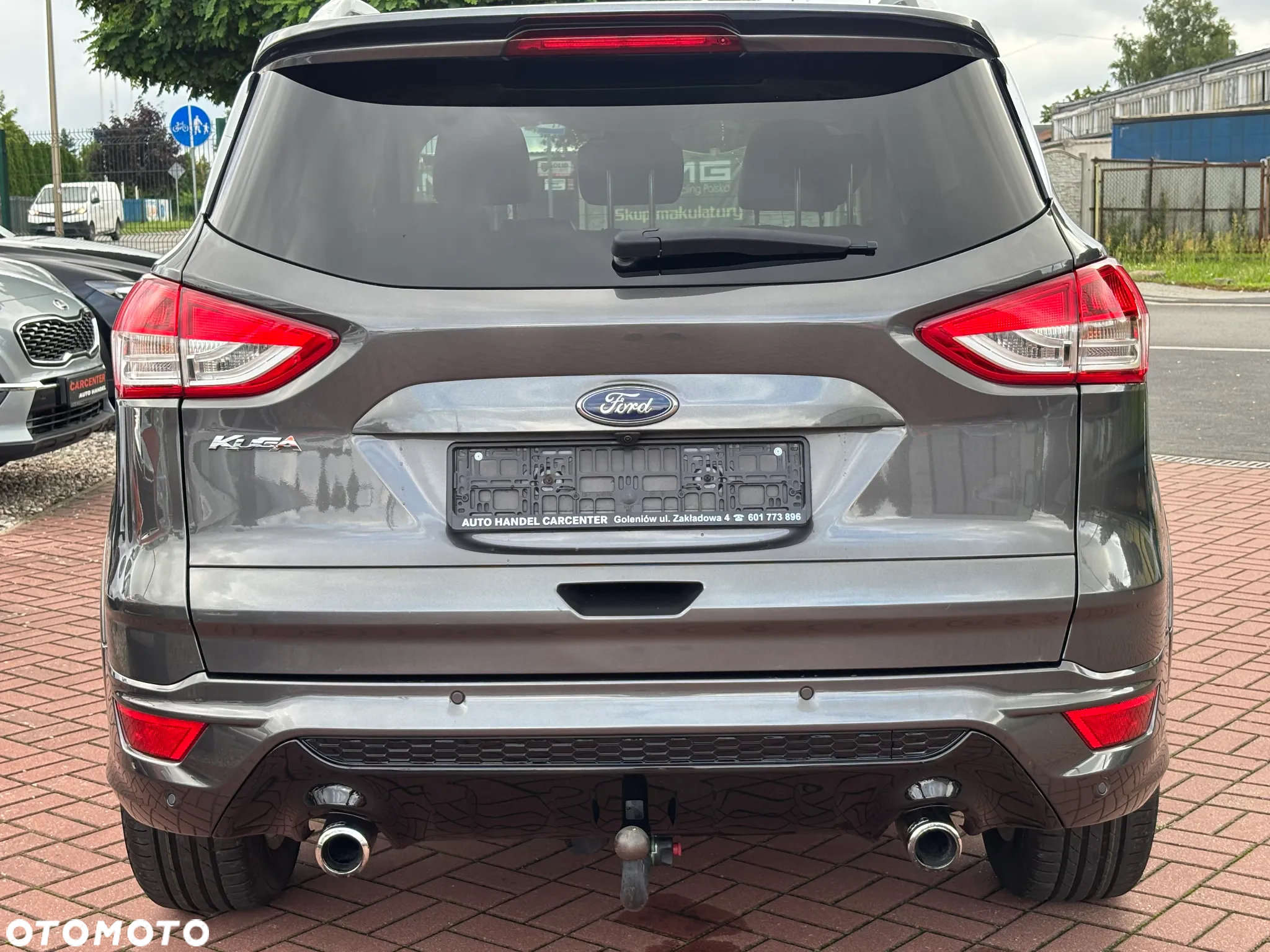 Ford Kuga 1.5 EcoBoost 2x4 Titanium - 9