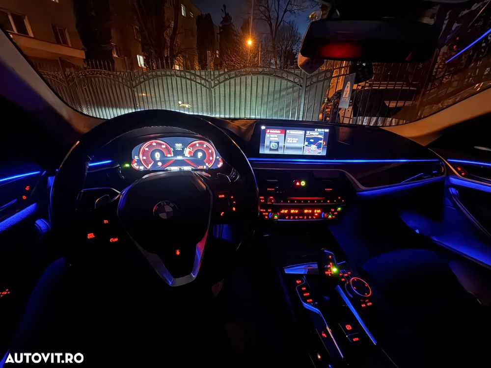 BMW Seria 5 520d xDrive Aut. Luxury Line - 28