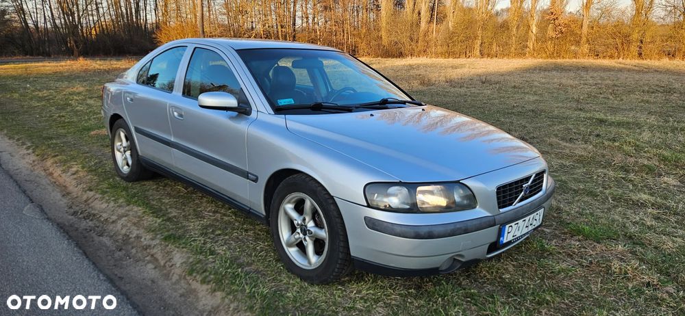 Volvo S60 - 4