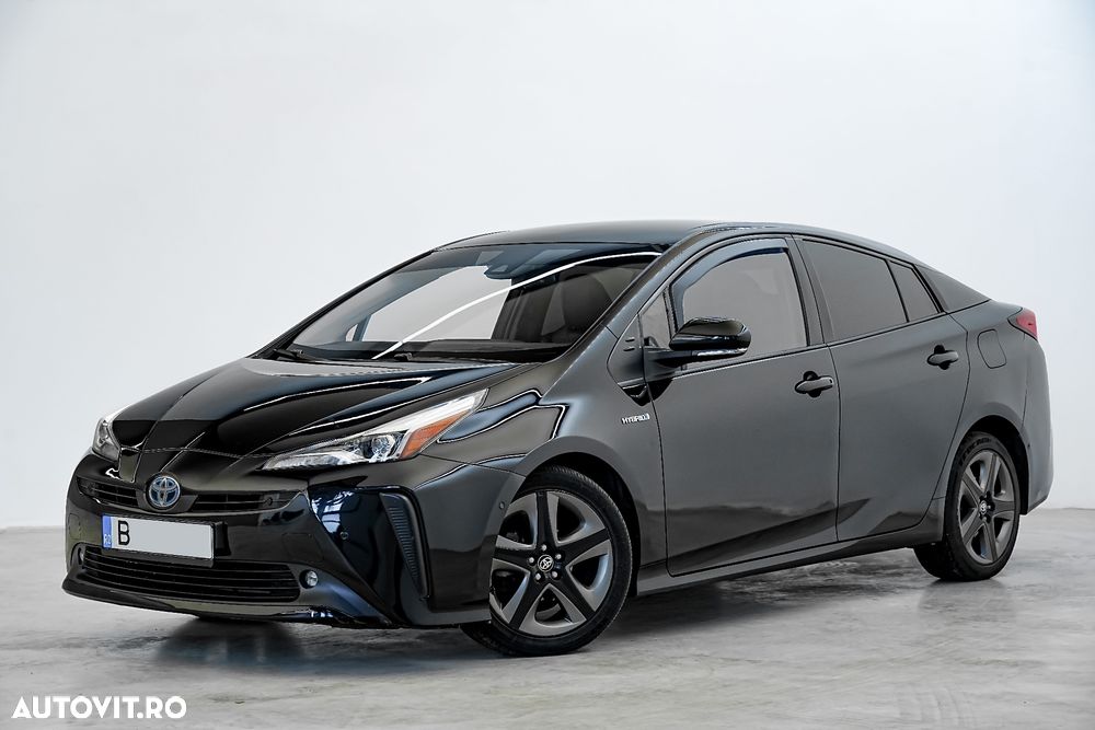 Toyota Prius 1.8 HSD Exclusive Plus - 3