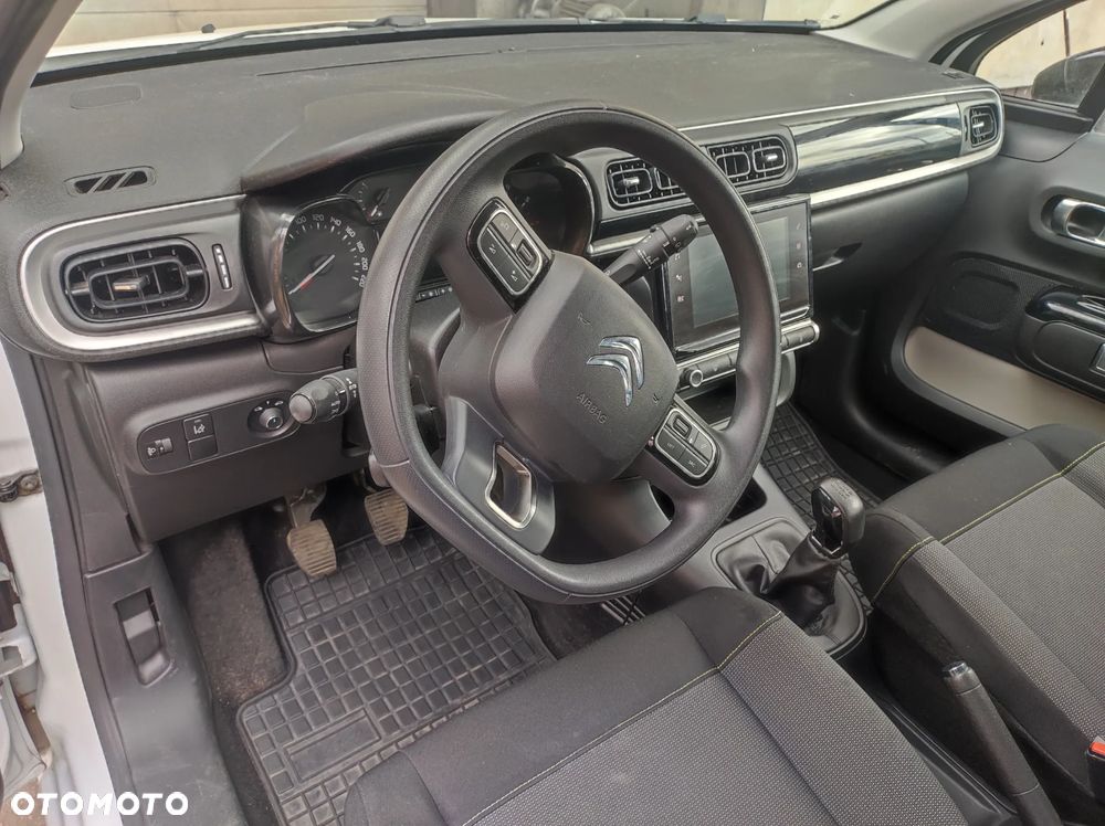 Citroën C3 Pure Tech 82 SHINE - 18