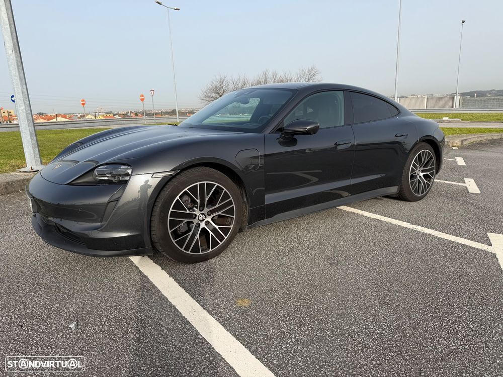 Porsche Taycan Standard - 7