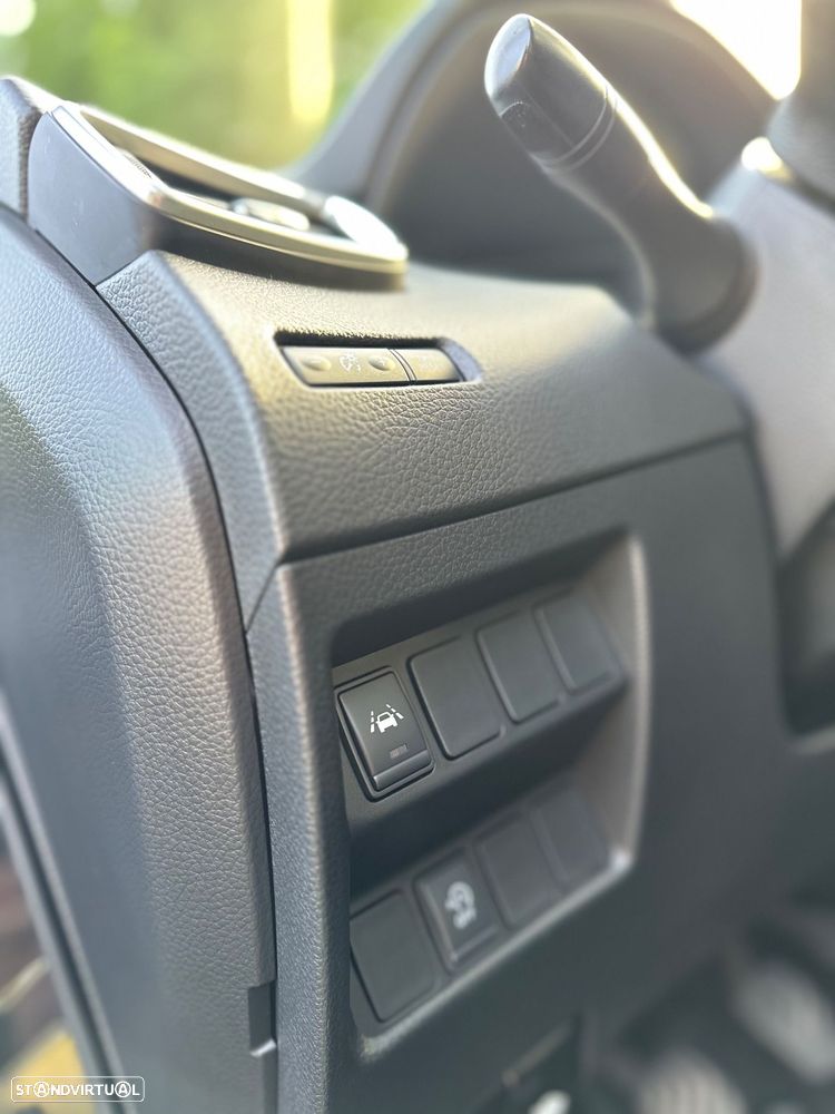 Nissan Qashqai 1.5 dCi Tekna Premium - 6