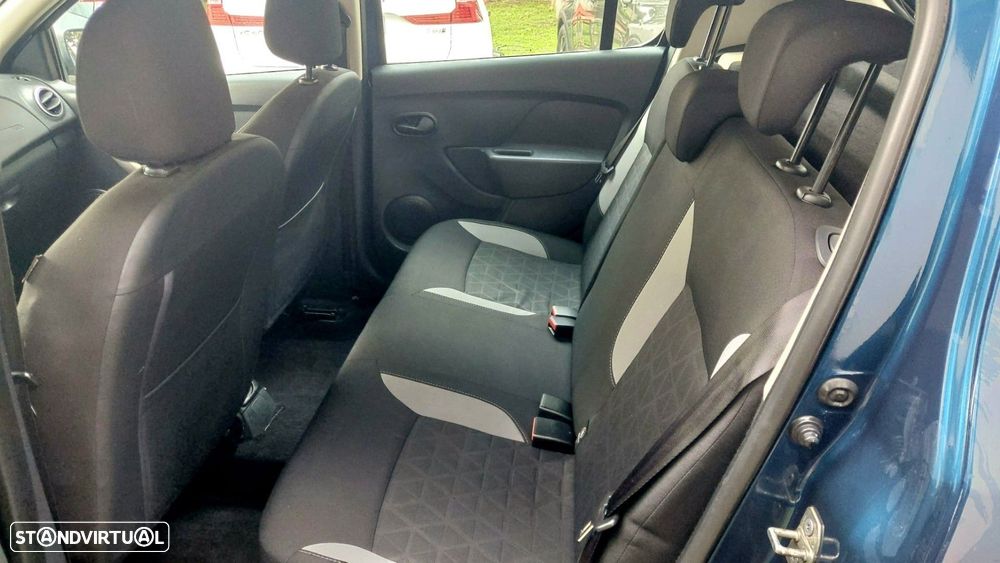 Dacia Sandero 0.9 TCe Stepway - 12