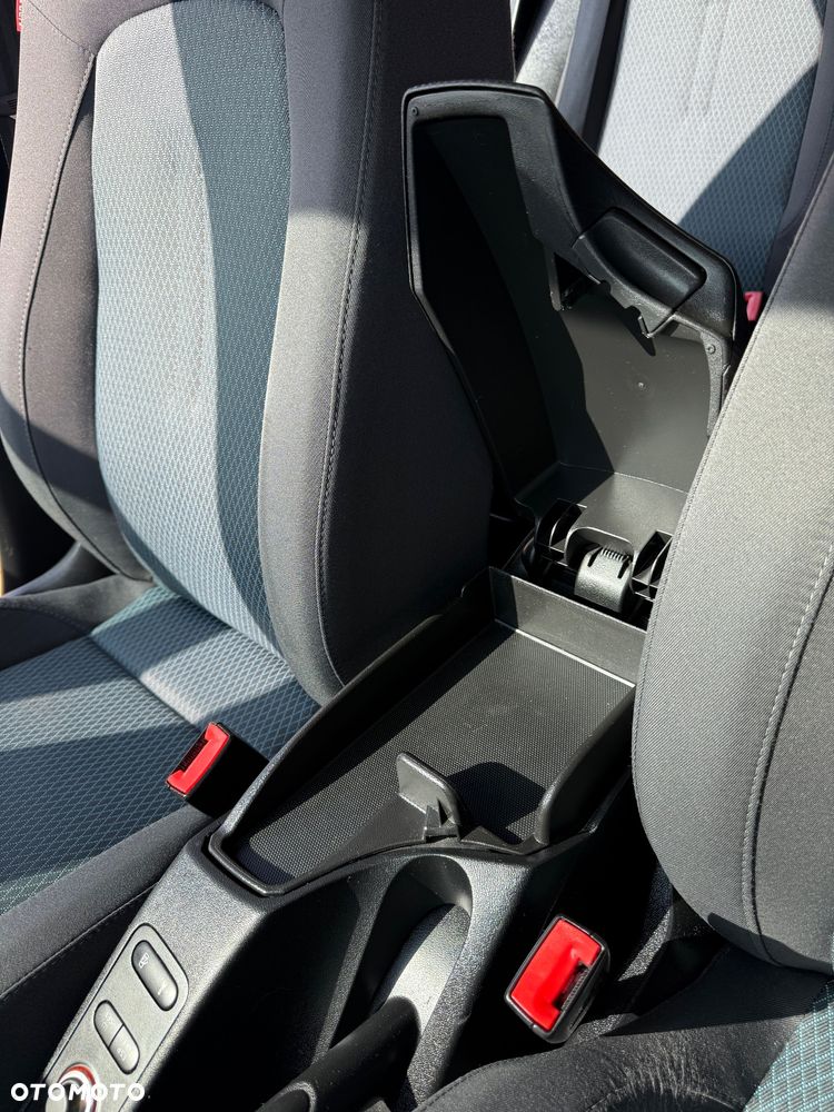 Seat Altea XL 1.6 Reference Comfort - 25