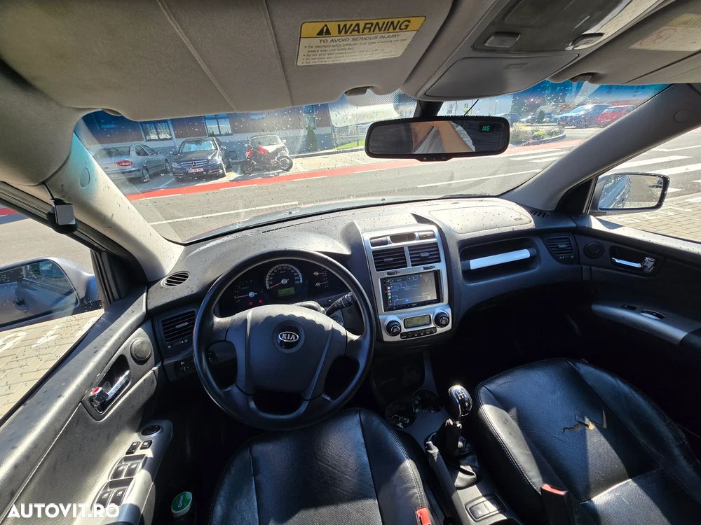 Kia Sportage 2.0i CRDI 4x4 6MT EX Comfort+ - 11