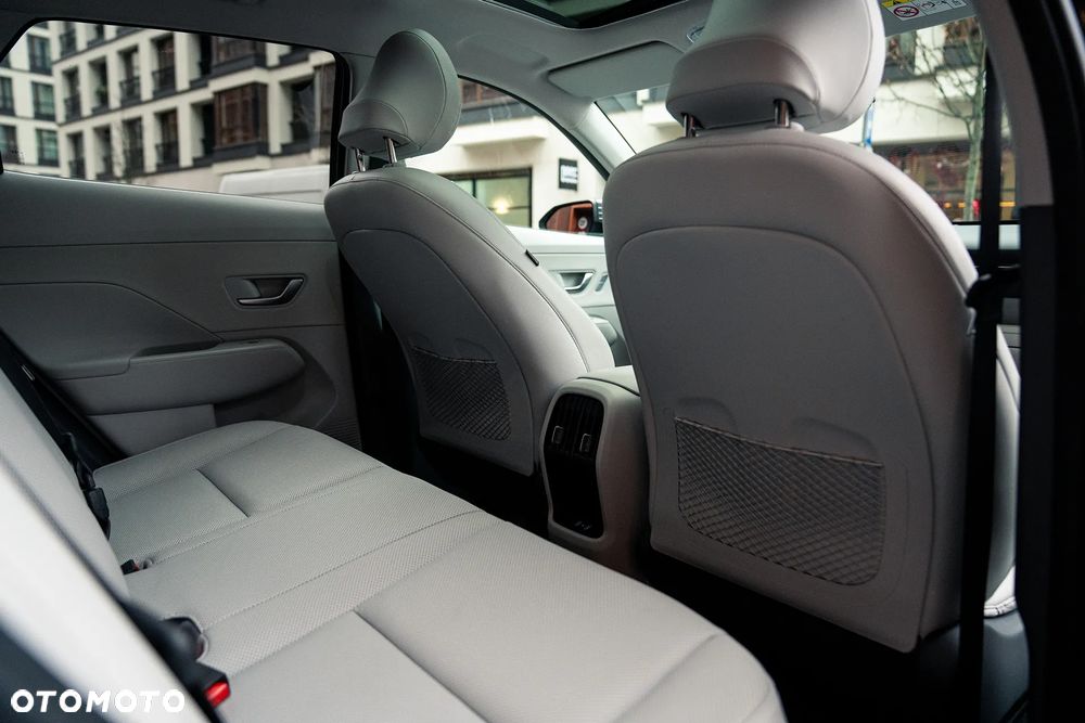 Hyundai Kona 1.6 GDI Hybrid Platinum DCT - 10