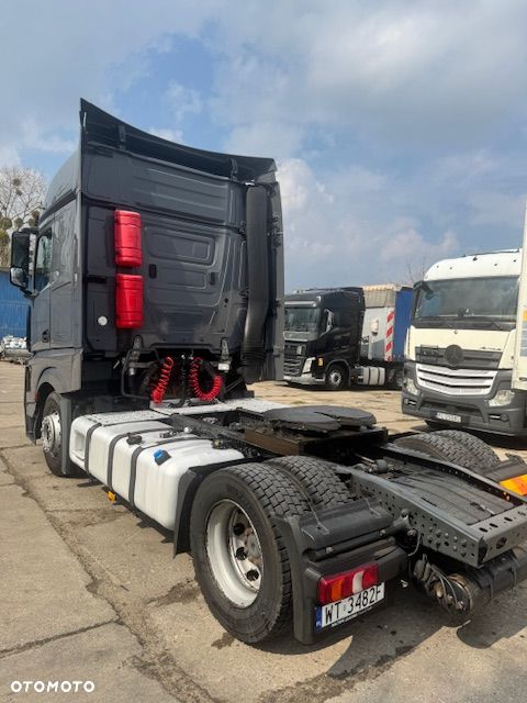 Mercedes-Benz actros - 3