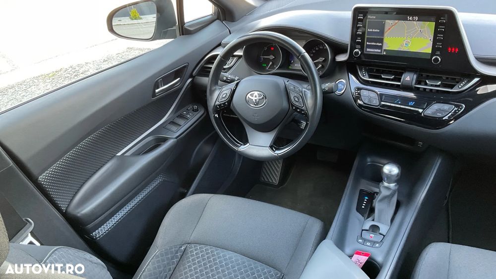 Toyota C-HR 1.8 HSD 122 CP 4x2 CVT Core - 18