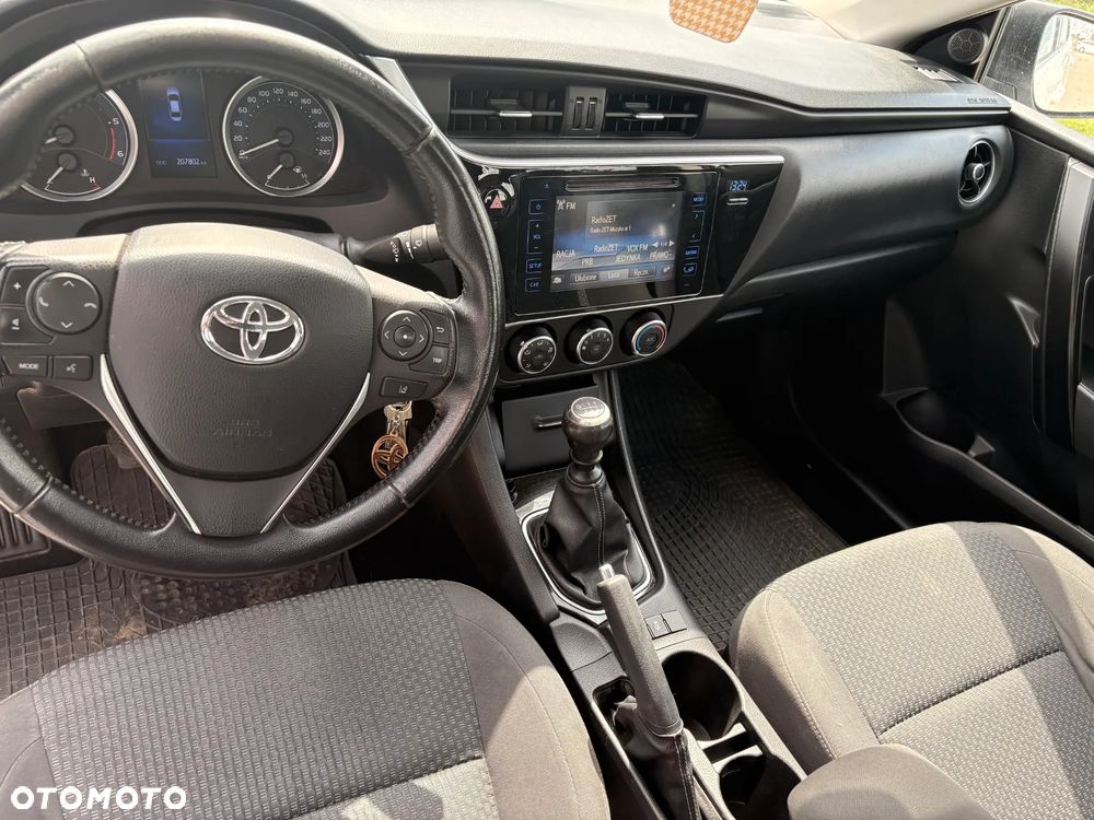 Toyota Corolla 1.4 D-4D Premium - 14