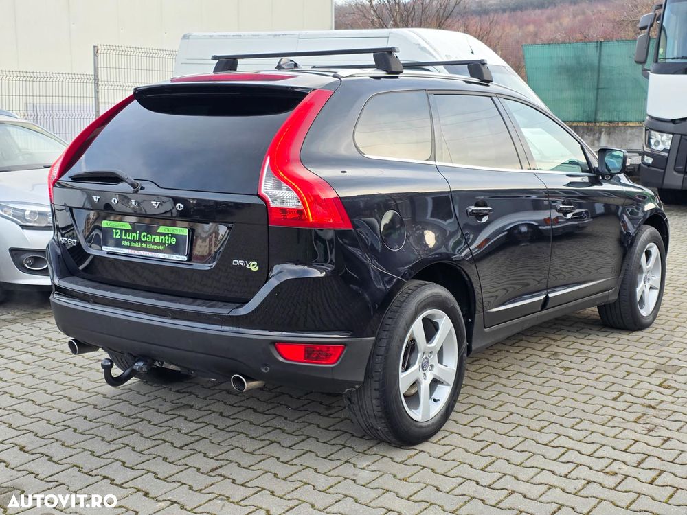 Volvo XC 60 DRIVe R Design - 4