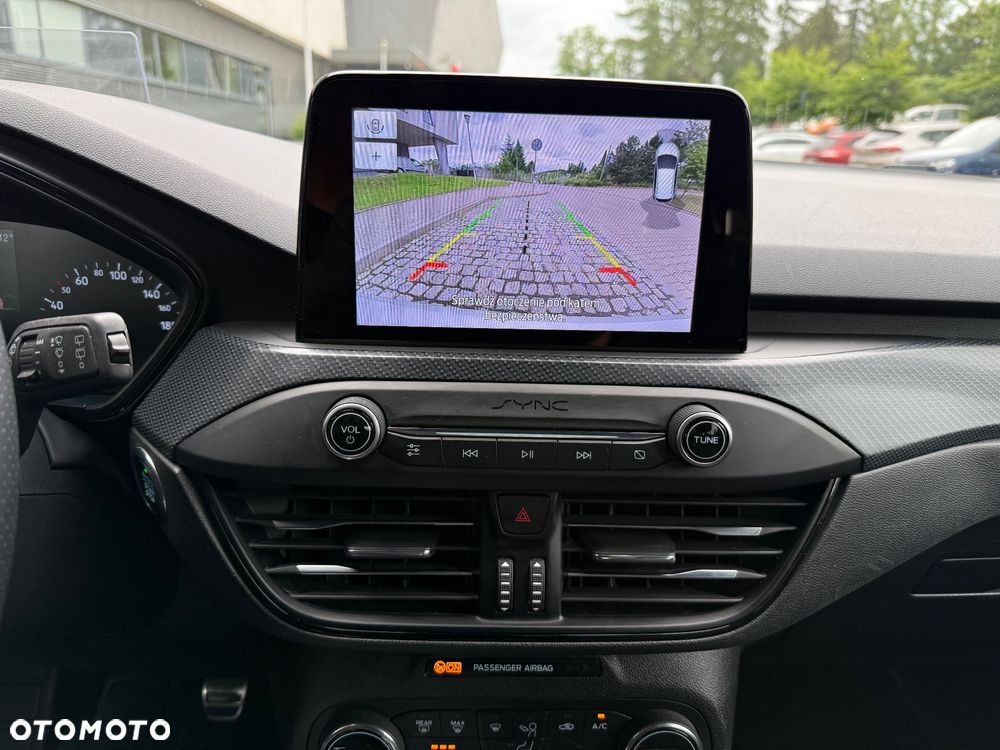Ford Focus 1.5 EcoBoost STart-Stopp-System ST-LINE - 19