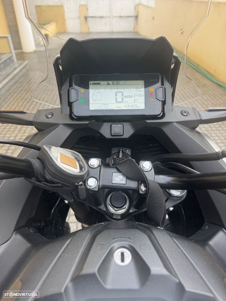Honda NC750X 2022 - 10