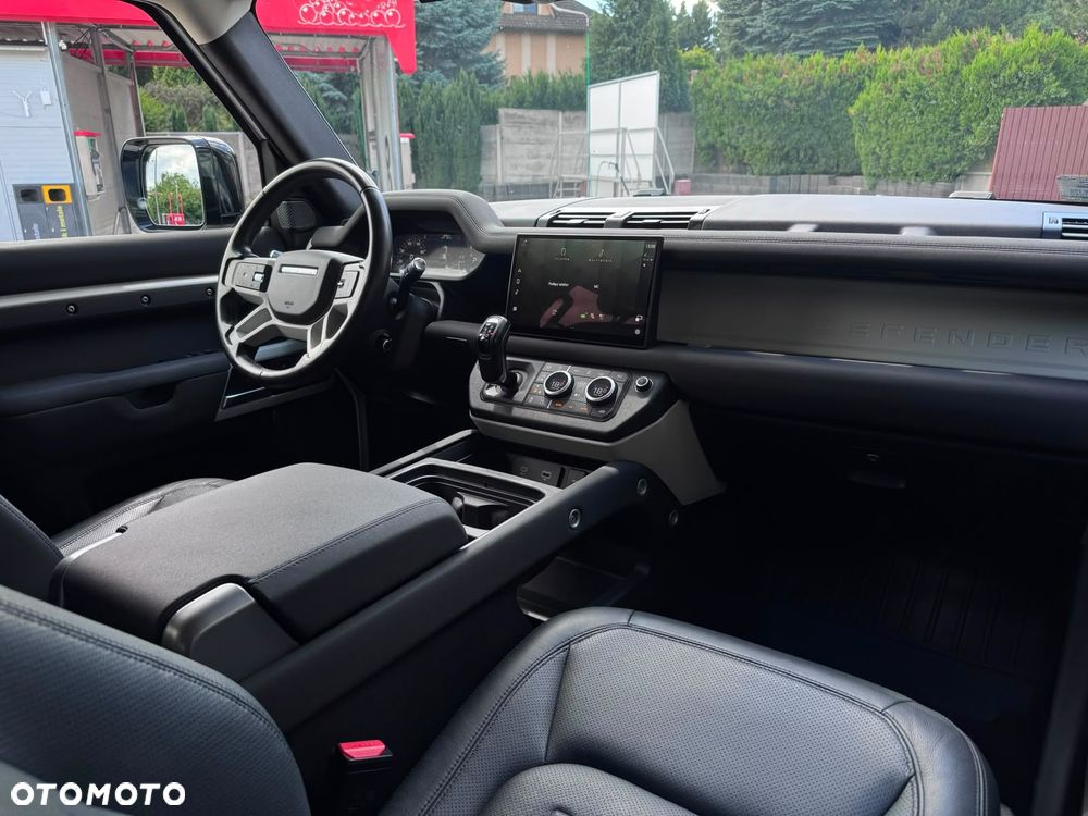 Land Rover Defender 3.0 D200 mHEV S - 20
