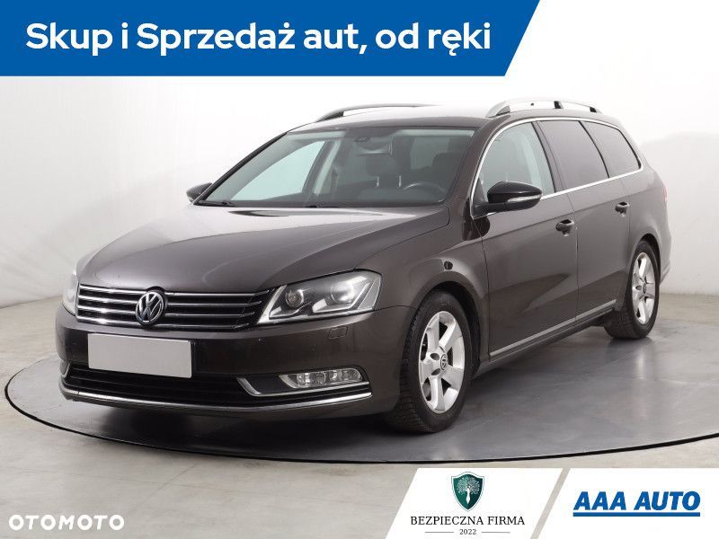 Volkswagen Passat Variant - 3