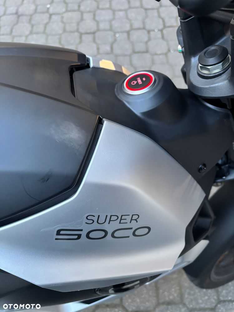 Super Soco TC MAX - 11