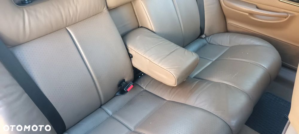 Ford Scorpio 2.9-24 Ghia - 25