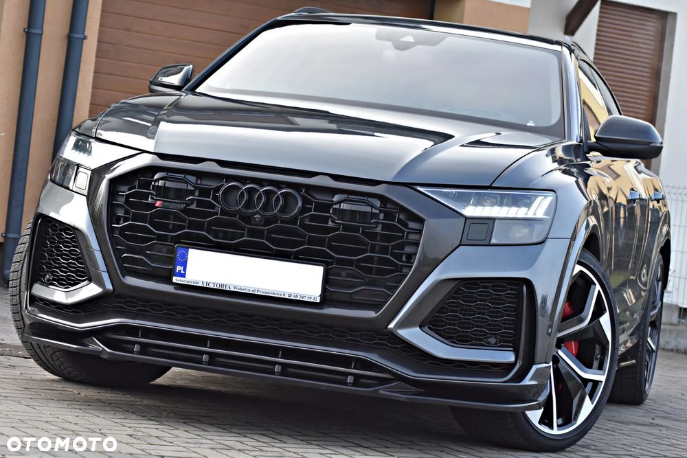Audi RS Q8 - 9