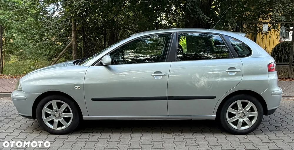 Seat Ibiza 1.4 16V 100 Sport - 15