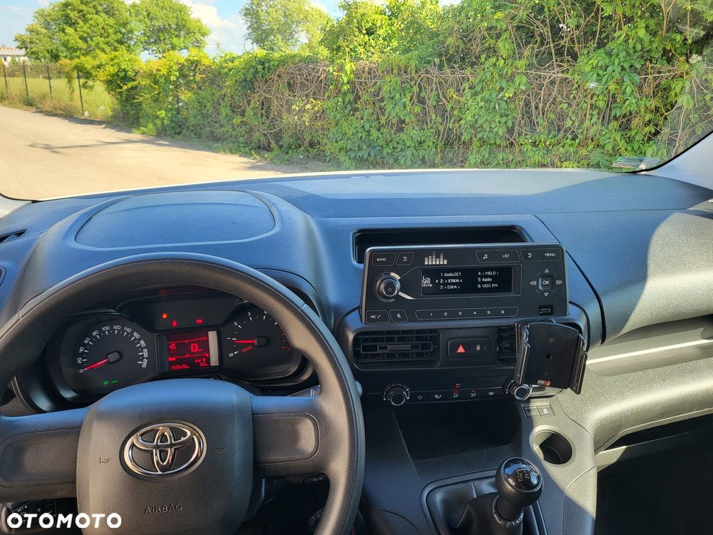 Toyota Proace City - 7
