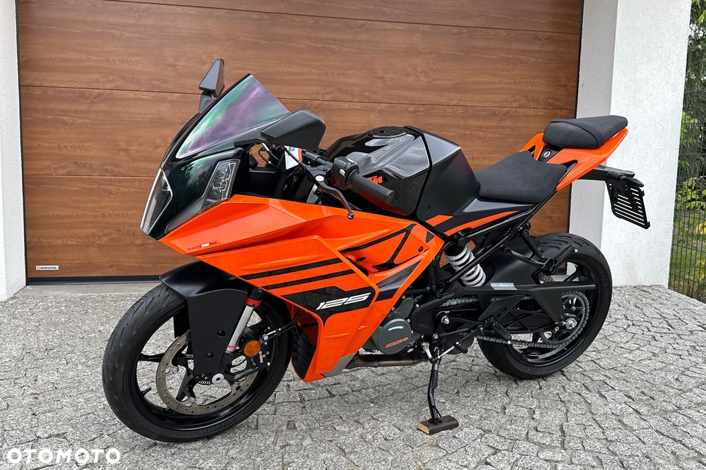 KTM RC 125 - 16
