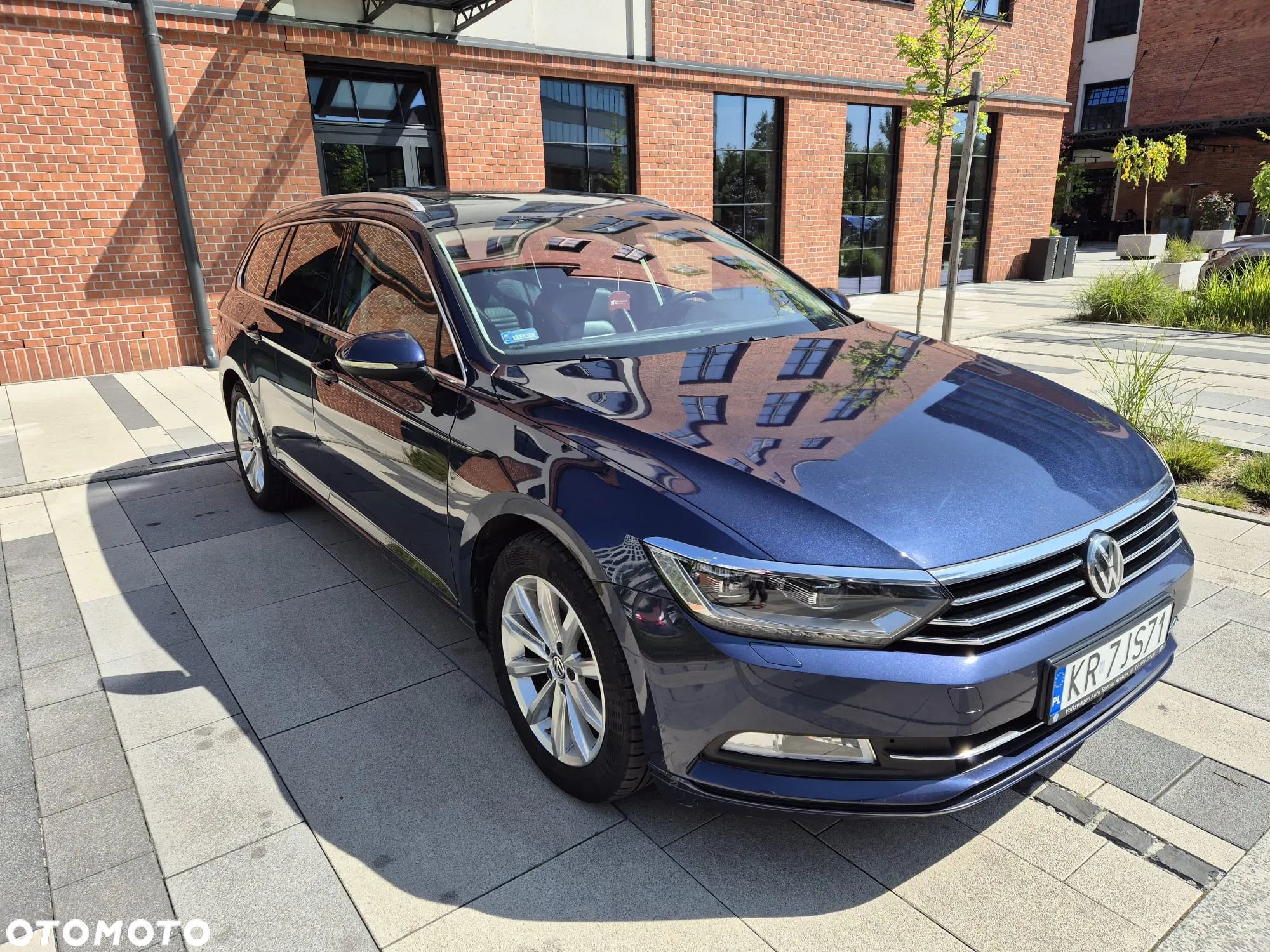 Volkswagen Passat Variant 1.6 TDI (BlueMotion Technology) DSG Comfortline - 1