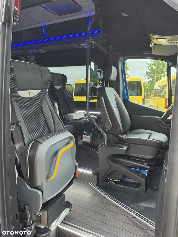 Mercedes-Benz Żak MB Sprinter 22+2 - 10
