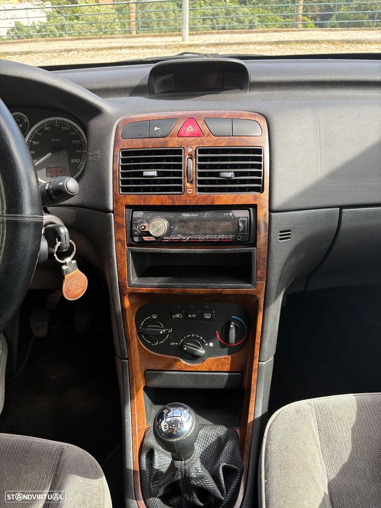 Peugeot 307 1.4 HDi Premium - 7