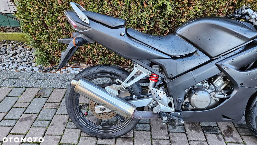 Honda CBR - 7