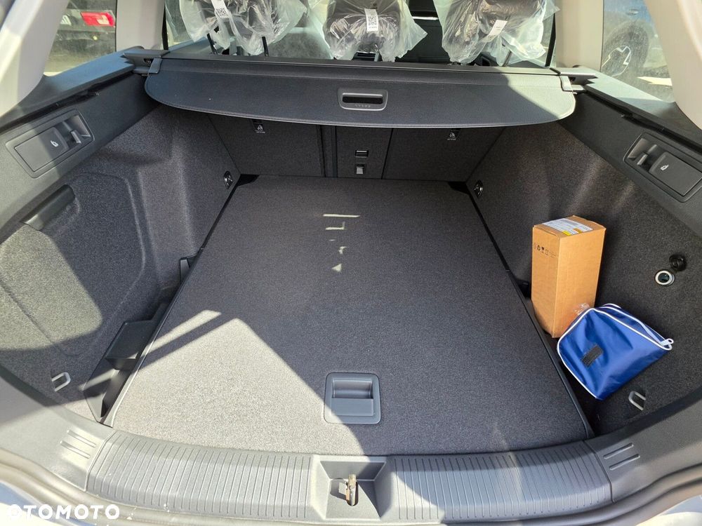 Volkswagen Golf 2.0 TDI Life Plus - 11
