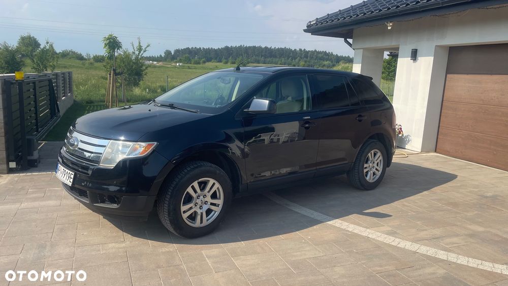 Ford Edge - 2