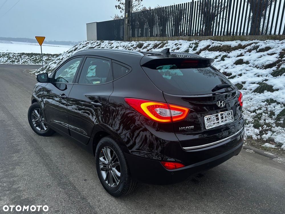 Hyundai ix35 1.6 2WD Fifa World Cup Edition - 8