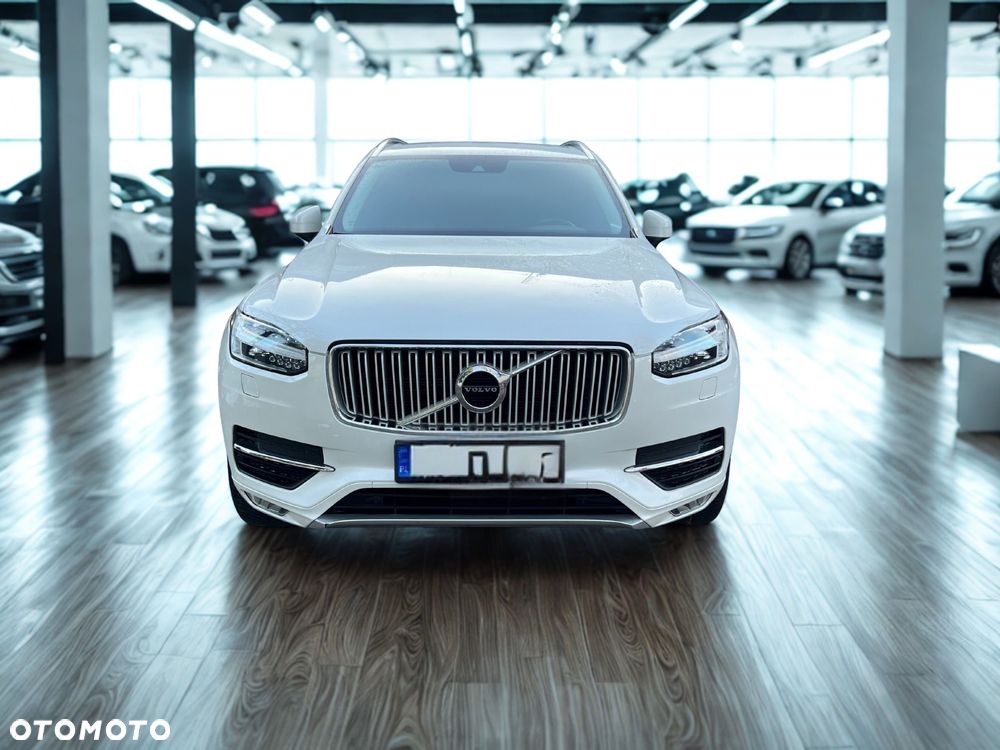 Volvo XC 90 D5 AWD Inscription - 3
