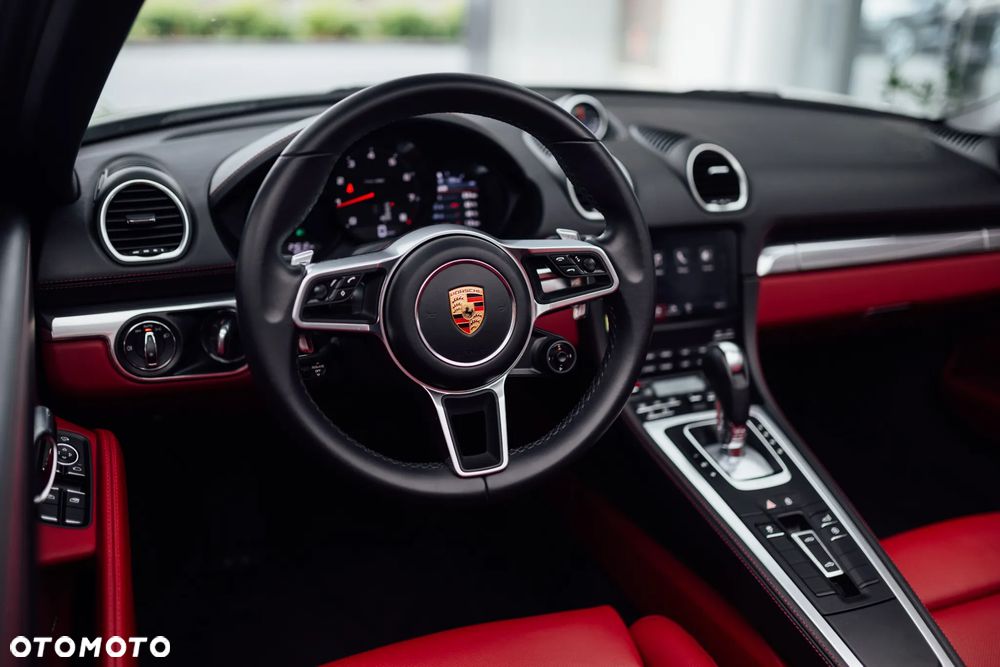 Porsche 718 Boxster PDK - 18