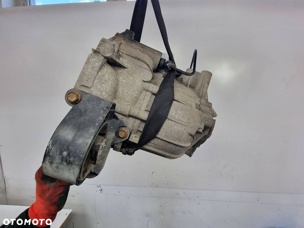 SKRZYNIA BIEGÓW CHEVROLET HHR 2.4 170 - 4