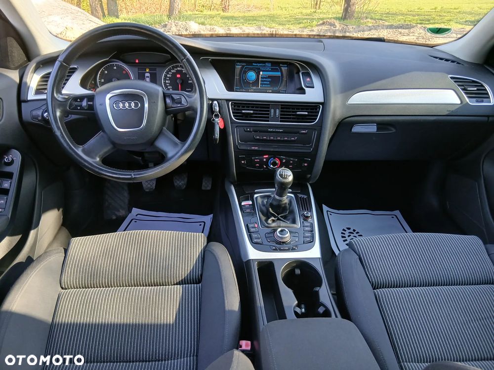 Audi A4 Avant 2.0 TDI DPF Attraction - 11