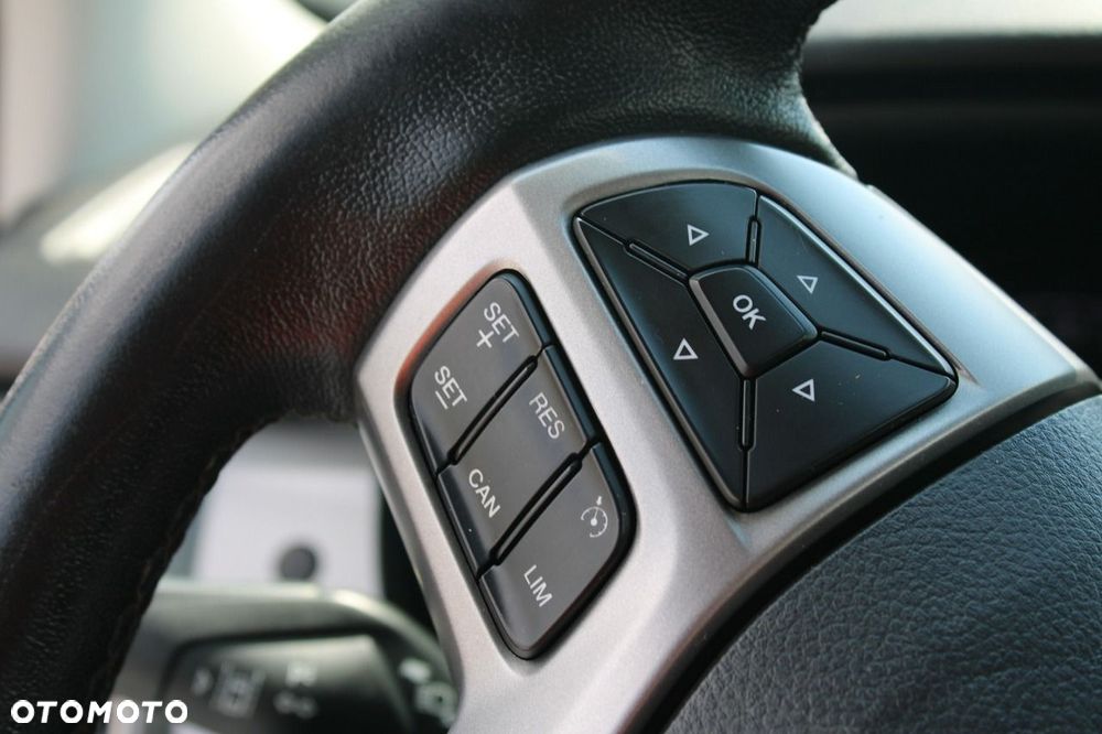 Ford Ranger - 25