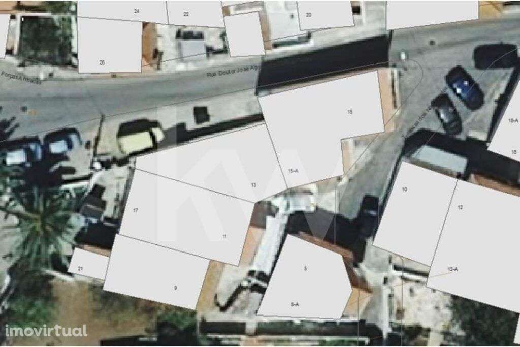 Moradia T2  para Reconstruir com Projeto Aprovado. - Grande imagem: 2/11