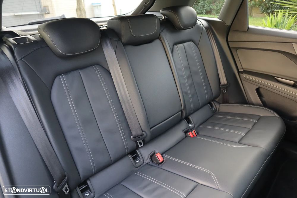 Audi Q4 e-tron 45 quattro 82 kWH - 23